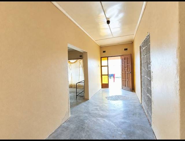 6 BEDROOM HOUSE FOR SALE IN NORTHCREST